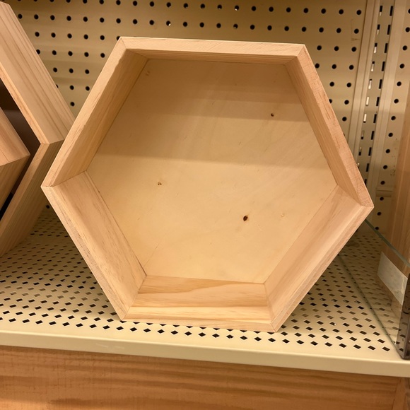 Meet your Posher, Luis - Picture 1 of 1